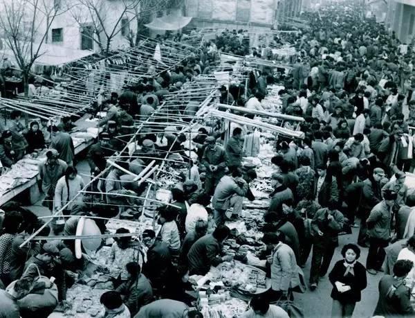 Yiwu's first-generation commodity market.