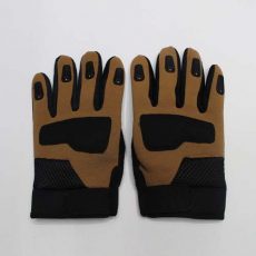 Gloves (64)